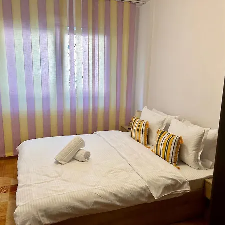 Jad - Confortable 4 Bedroom - Racadau Appartement